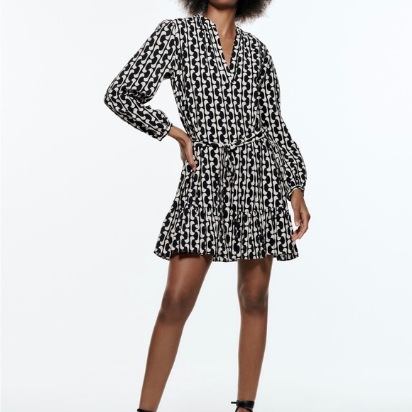 Zara black and white pattern dress - Picture 2 of 7